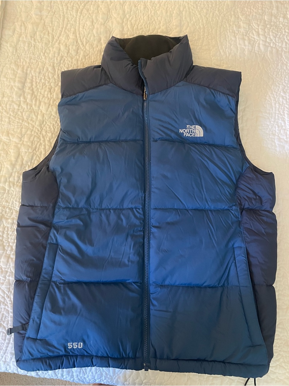 The North Face Men's Navy Blue Quilted 550 Down Vest